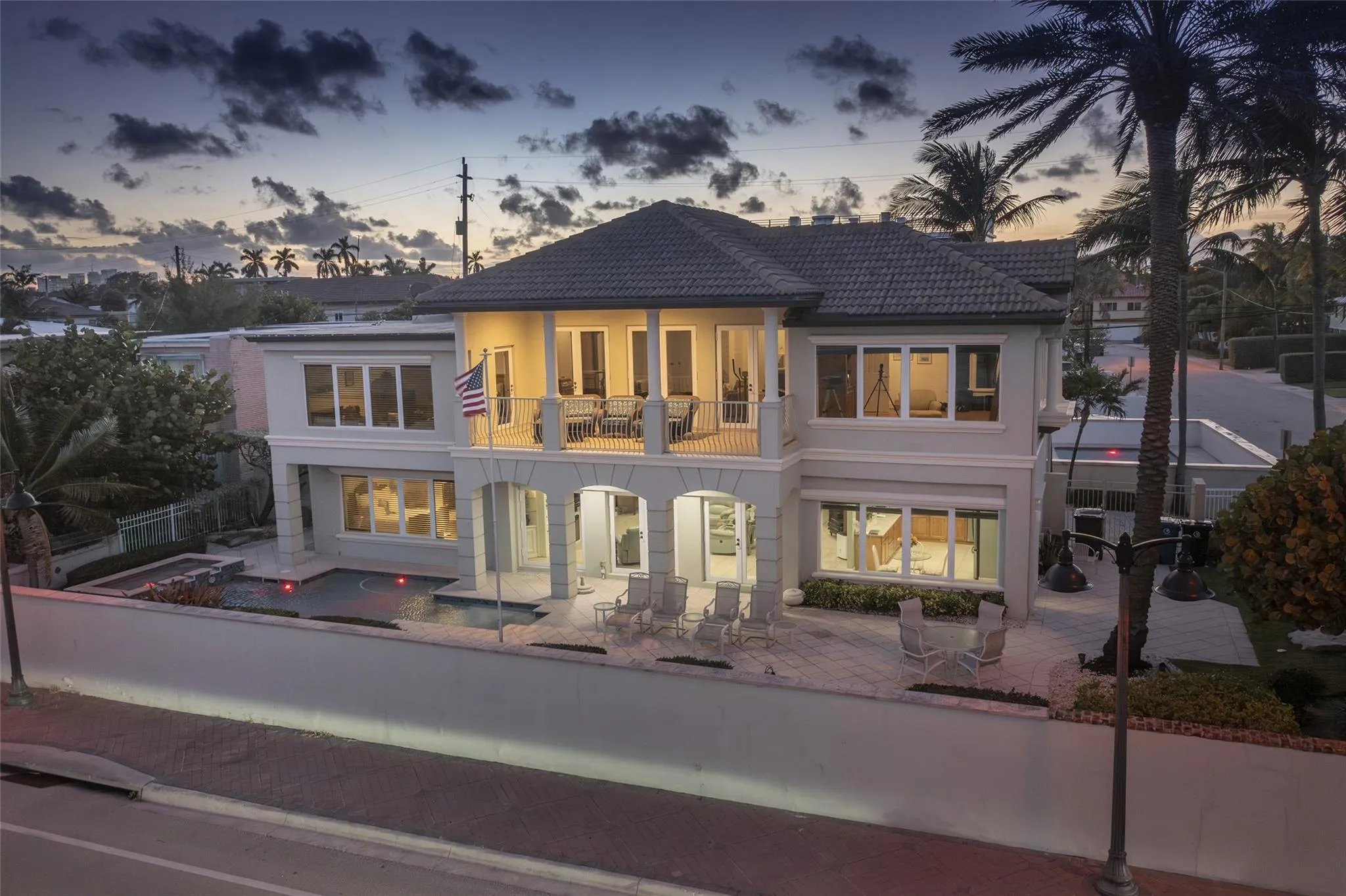 Picture of 1617 N Fort Laud Bch Blvd, Fort Lauderdale FL 33305