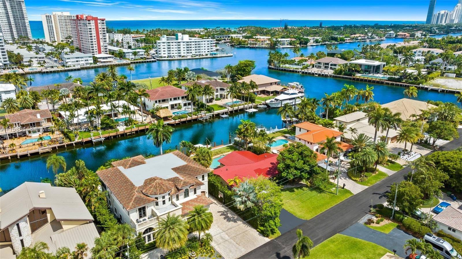 Picture of 631 Hibiscus Dr, Hallandale Beach FL 33009