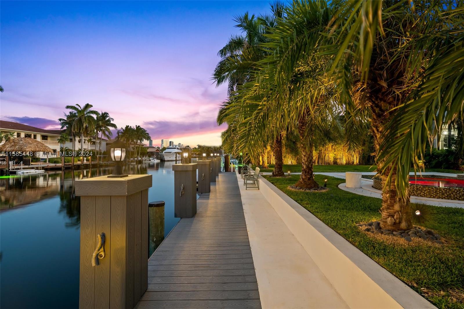 Picture of 631 Hibiscus Dr, Hallandale Beach FL 33009