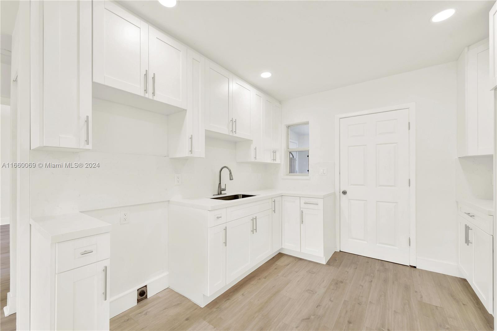 Picture of 222 SW 2Nd St, Florida City FL 33034