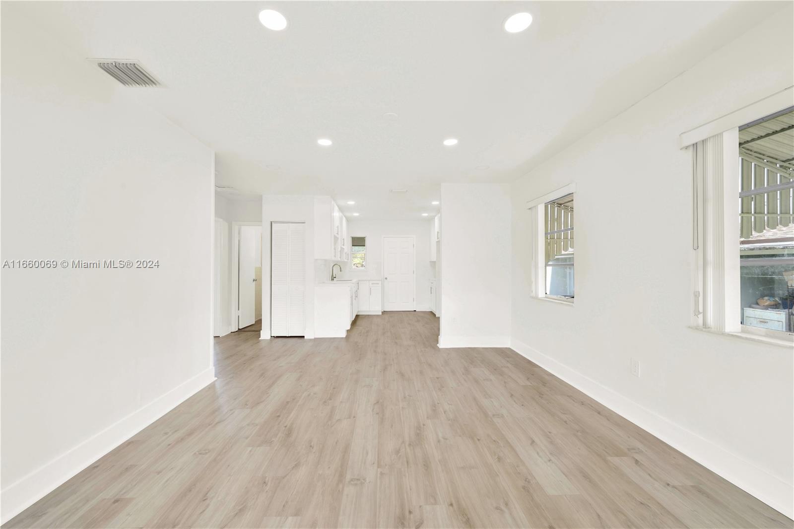 Picture of 222 SW 2Nd St, Florida City FL 33034