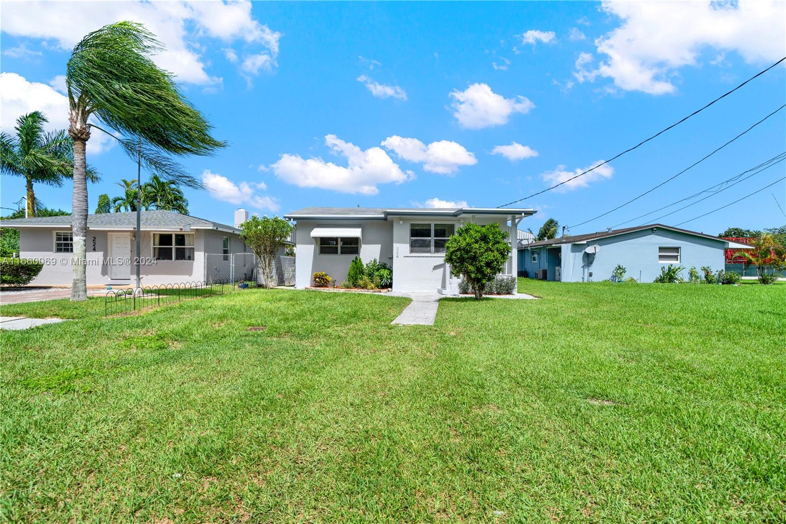 Picture of 222 SW 2Nd St, Florida City FL 33034