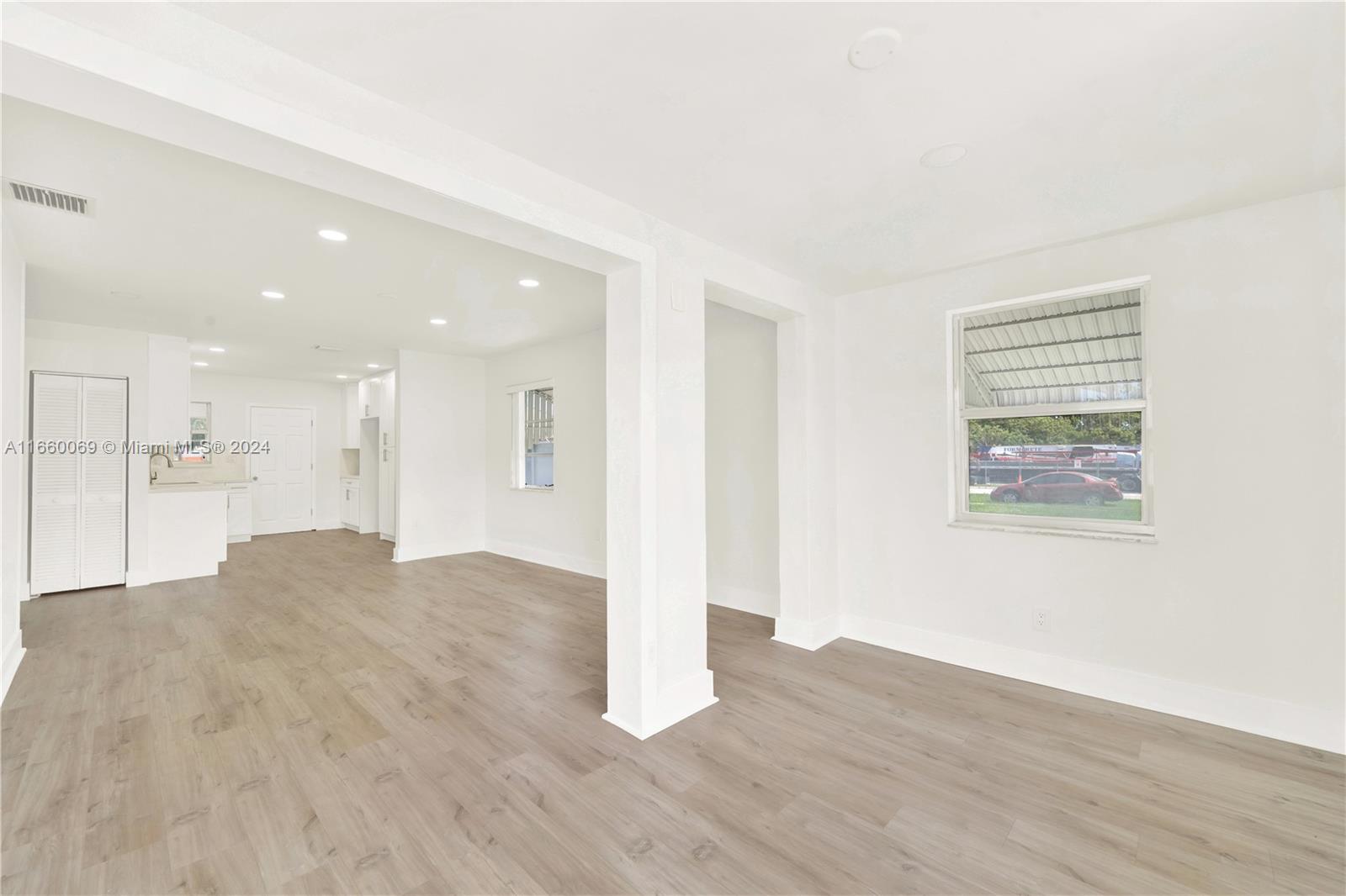 Picture of 222 SW 2Nd St, Florida City FL 33034