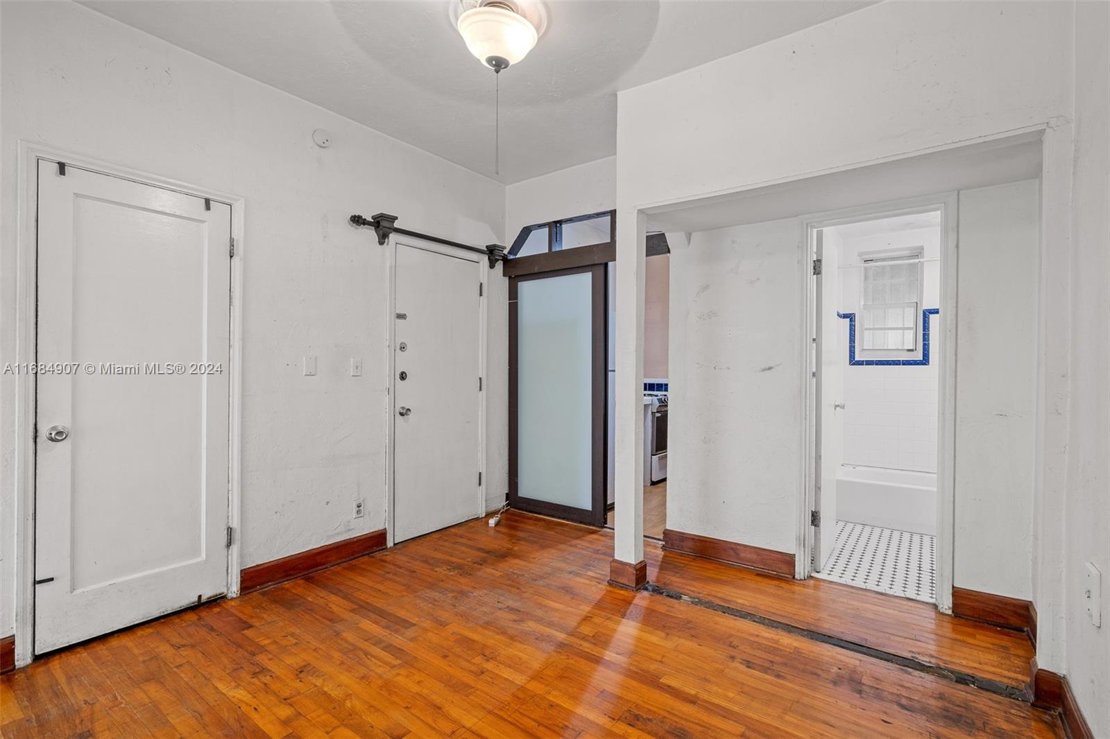 Picture of 1535 Meridian Ave # 7, Miami Beach FL 33139