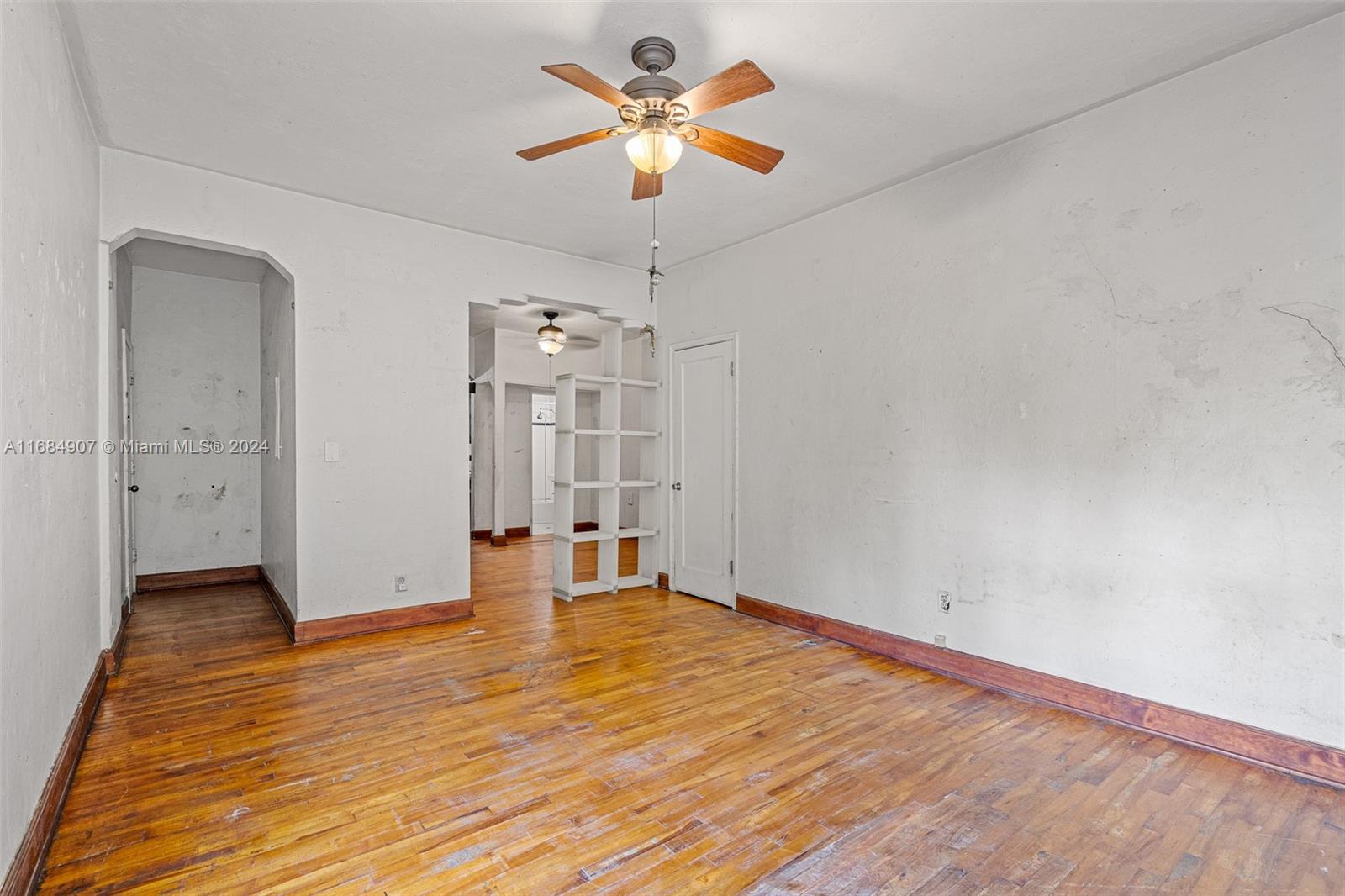 Picture of 1535 Meridian Ave # 7, Miami Beach FL 33139