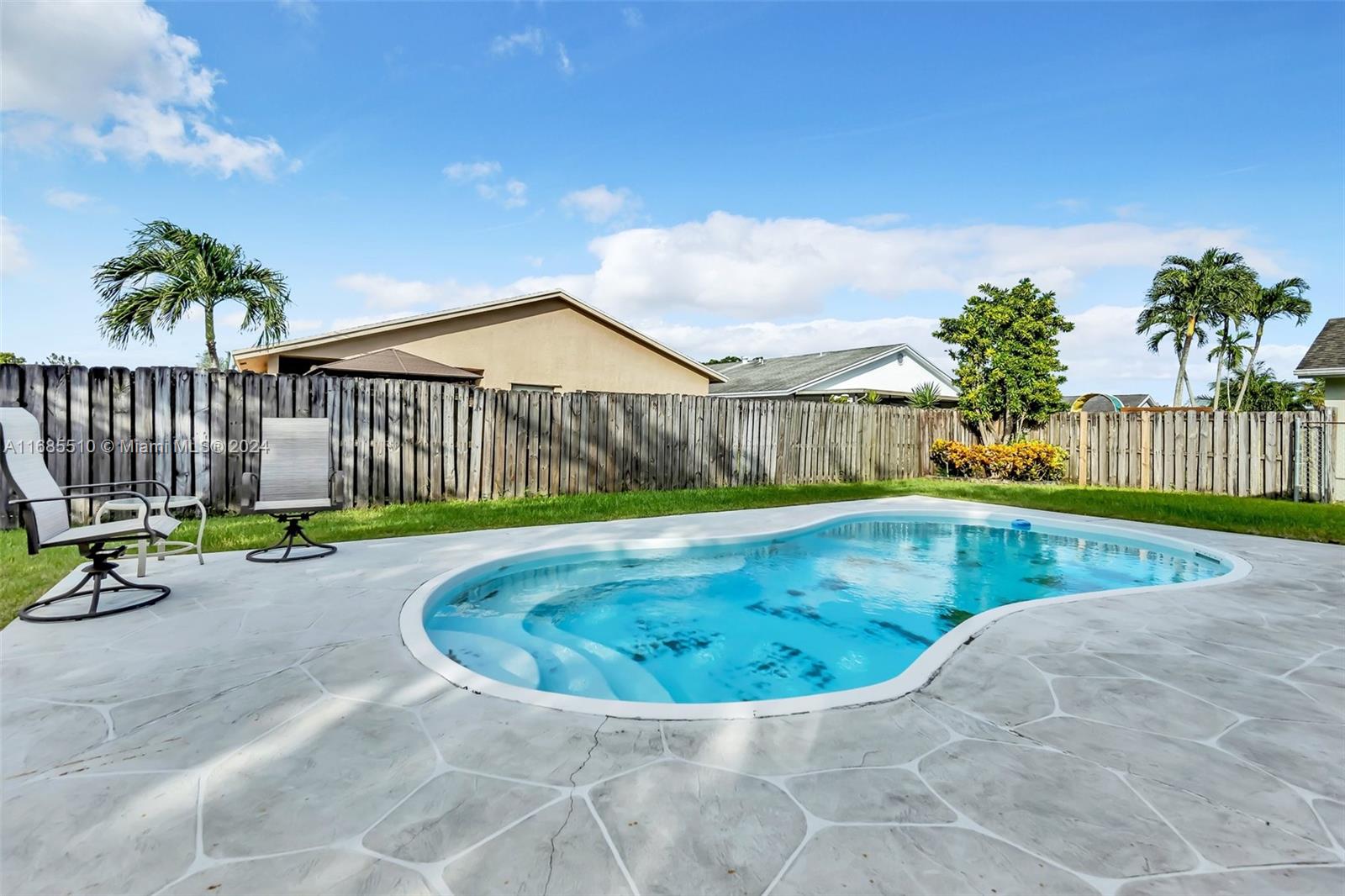 Picture of 10201 SW 16Th Pl, Davie FL 33324